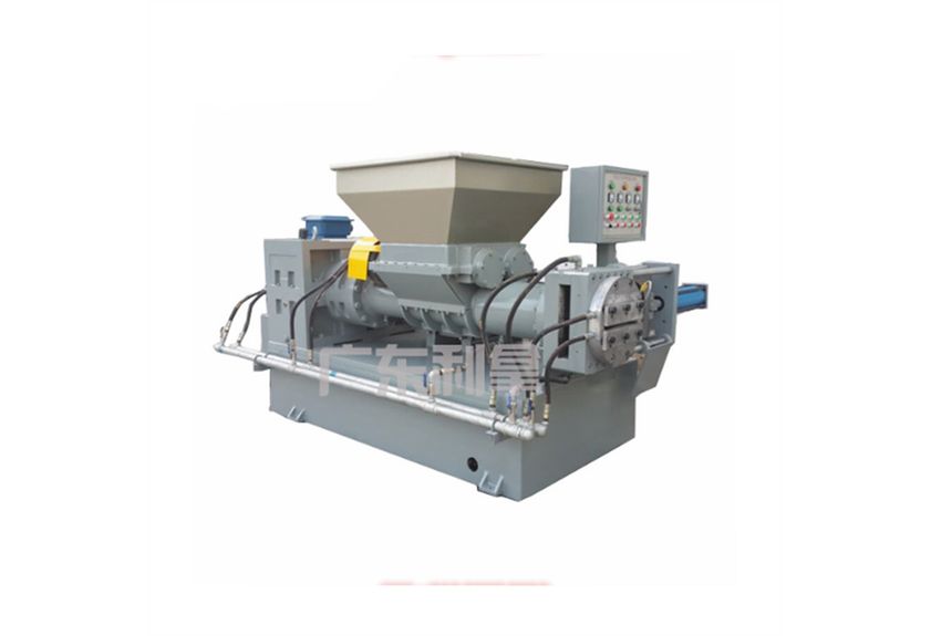 強制喂料擠出過濾機：工業自動化的革新